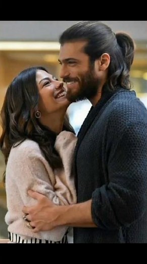 Can Yaman & Demet Özdemir 🔥 Their Chemistry While Dancing ❤️ #short