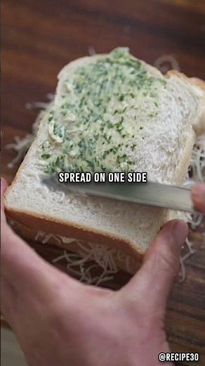 #shorts I Added Garlic Butter to my Chicken and Cheese Sandwich!
