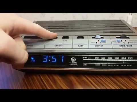 General Electric Clock Radio model 7-4643A