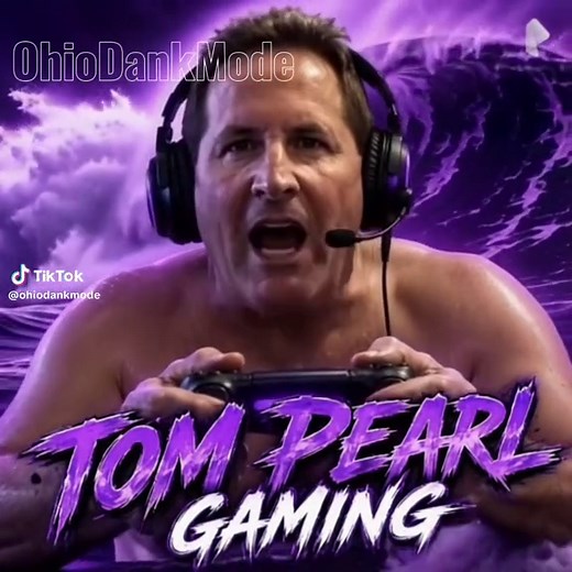 Tom Pearl Gaming Episode 2! Tom Pearl plays Among Us this episode! #tom #viral #fyp #trend #gaming