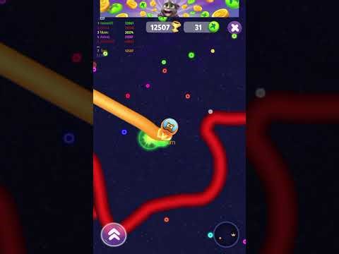 Playing space trails (another copy of slither io)