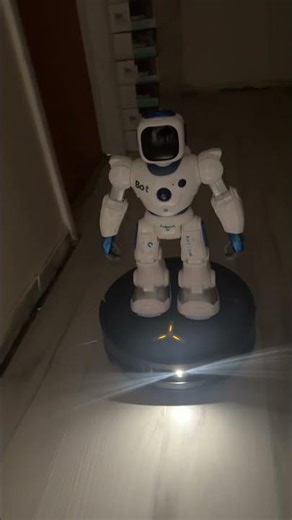 Putting Random Things On My Robot Sweeper Part 4