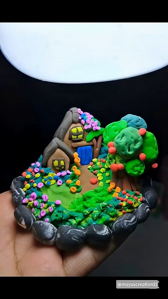 Air dry clay art | #craft #diy #diycrafts #easycrafts #flowercraftideas #wallhanging #airdryclay