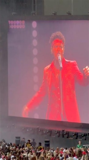 BRUNO MARS - WEMBLEY STADIUM #BrunoMars#TheRomanticTour #Wembley #London #Hooligans #LiveMusic