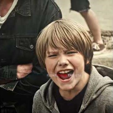 The little boy fell unexpectedly but was saved by an abandoned robot. #shorts