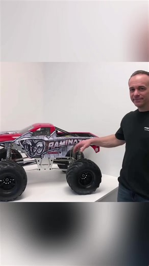 1/5 Scale Gas Powered Monster Truck Overview