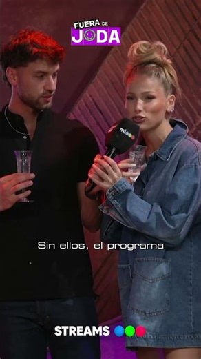 "WITHOUT THEM THE SHOW WOULDN'T BE" 💫 We celebrated Christmas on #FueraDeJoda 🎄