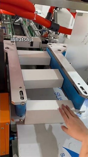 Cake cartooning machine #packingmachine #cartooningmachine