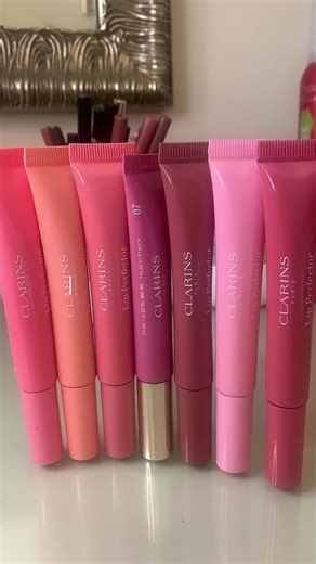 Complete Guide to Clarins Lip Perfector Shades
