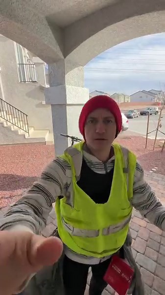 Delivery Driver Surprised by Unexpected Big Tip — A Skit