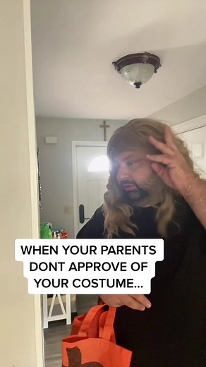 Italian Comedy Skits by Rocco: Hilarious Insights on Growing Up Italian