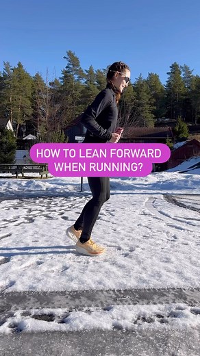 Yana Strese | Running | [Ad] How to correctly lean forward when running❓🤔 What I often see in runners is this “heavy”posture with a forward hinge from the hips... | Instagram