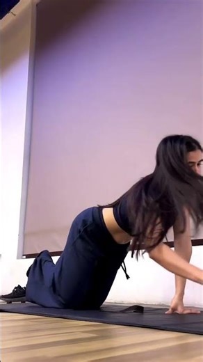 Cute girl workout #motivation #bodypowertraining #exercisemotivation