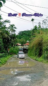 Dampak dari Jalan Penghubung Panti Simpang Empat Tidak bisa dilewati, Demi menyelamatkan penumpang sampai ketujuan, Bus Als 177 ini Melewati Jalan Kumpulan - Padang Sawah menuju Ujung Gading Pasbar.#als177 #facebookreels. | Yondra