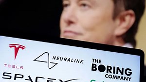 Tesla stock concerns lie around ‘brand damage’ from Elon Musk, Twitter: Analyst