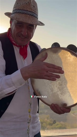 Italian Folk Music 🇮🇹 Force Italy