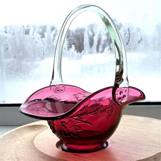 Uranium-cranberry Kanawha Art Glass Basket - Full Glow UV Reactive - Grape & Leaf Cased Glass - Mid-century Heirloom - Etsy