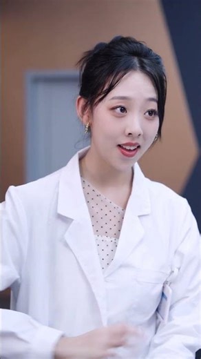 🌹Fighting back when she was bullied , it's so cool!😊#cdrama #shorts