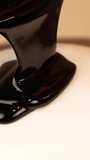 A shimmer of the past is sparkling again ✨💖 The Shimmer Cake is back from the 90s — soft, shiny, and simply irresistible! Because some memories deserve another slice 💫🍰 #Monginis #ShimmerCake #BackFromThe90s #MonginisFlashback #SweetNostalgia #ReliveThe90s #ClassicComeback #DessertRewind #MonginisMoments #OldIsGold | Monginis India