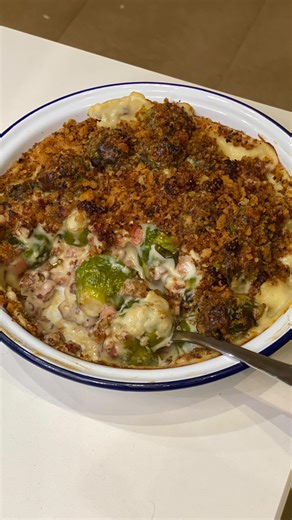 Roasted Sprout Gratin 😍🎄 I love sprouts in most forms, but nothing beats this sprout gratin! Roasted sprouts in a creamy cheese sauce with pancetta and crunchy breadcrumbs 🤤 Here’s what you need to make this: 500 g Brussel sprouts 150 g Pancetta lardons 30 g Butter 30 g Flour 400 ml Whole milk 1 tsp Dijon mustard 75 g Strong cheddar, grated 60 g Fresh breadcrumbs Check out my website for the full written recipe & many more 🙌 Have a go at this and let me know how you get on! ❤️ | Jon Watts