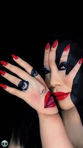 Stunning Halloween Costume Ideas for Your First Halloween