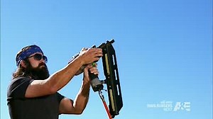 Watch Duck Dynasty Season 5 Episode 8 - Fowl Playhouse