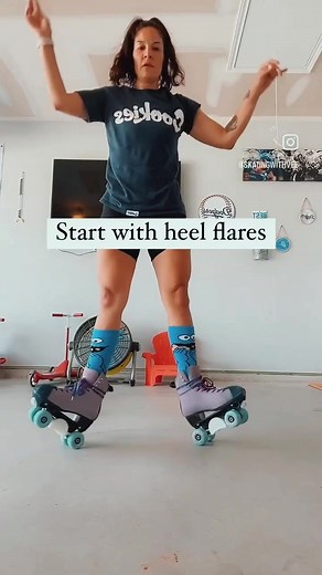 Learn How to Wiggle While Skating | Roller Skating Tutorial