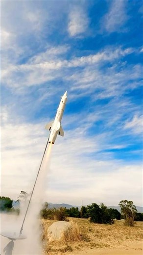 Bullpup AGM Lift Off! #rockets #rocketlaunch #aviation #toys #scalemodels #slomotion