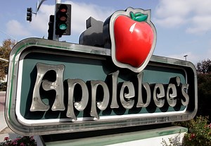 Applebee’s closing 35 locations across the U.S. in 2024