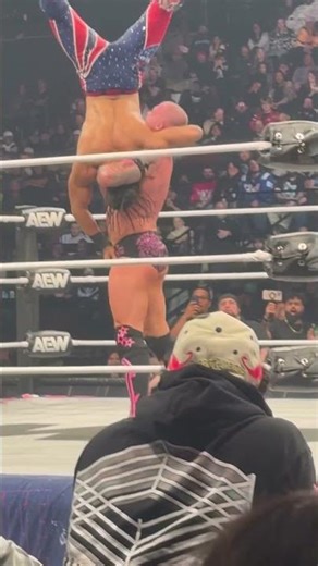 Normies spotted simping for Kyle Fletcher @AEW #aewdynamite #aew Continental Classic