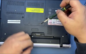 SONY VPC-S VPC-S11 PCG-51113M 51112 PCG-51211L PCG-51511L 系列 笔记本电脑键盘更换手册