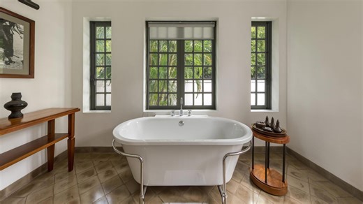 Home Spas Are Replacing Traditional Bathrooms