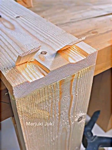 hidden screw wood connection method #woodworking #tips #ideas #satisfying #carpentry #woodwork #decor #doors #makersgonnamake #interior #woodart #construction #woodworking #carpenter #table #furnituredesign #woodcarving #viralreelschallenge #FineWoodworking #woodworkingcommunity #interior #wooddesign #carpenter #maker #diy #reelsfb #furniture #wood