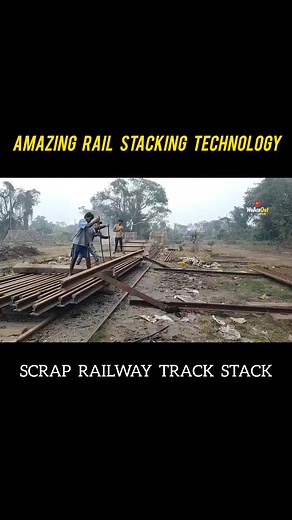 820K views · 3.3K reactions | Amazing Railway Track Stacking Technology  #indianrailways #railway #reels #reelsfb #viral #video #trending #stack #WEAREOUT | We Are Out Railfans | Facebook