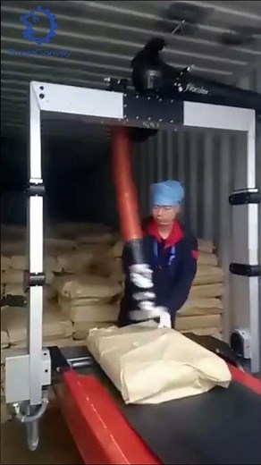 Telescopic boom extends and retracts to adjust the length for loading goods with vacuum lifter