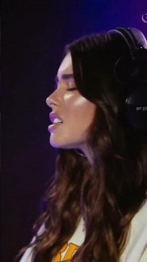 Madison Beer - Reckless (Live Performance)