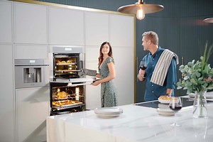 11K views · 35 reactions | Stay one step ahead with Thermador connected appliances. Preheat your oven ✔️ Receive helpful notifications ✔️ Control temperature settings ✔️ Check out this week’s blog for these tips and more with the link below. | Thermador | Facebook
