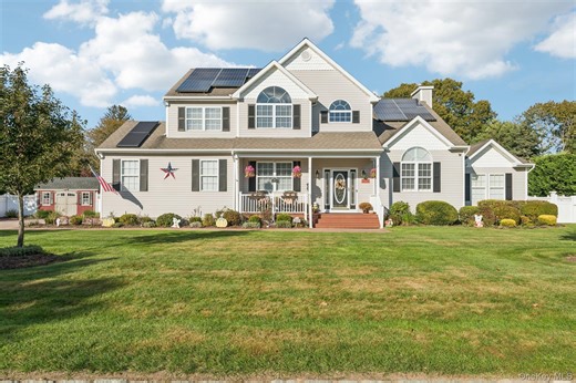 6 Landings Ln, Patchogue, NY 11772 - MLS 927233 - Coldwell Banker