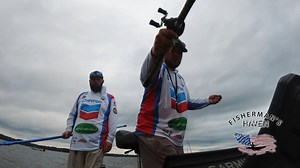 23K views · 388 reactions | Here's how to catch more crappie when they're out roaming. | Crappie Masters | Facebook