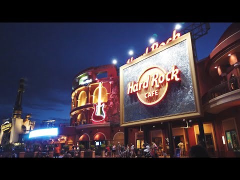 Universal Orlando CityWalk Nightlife Walkthrough in 4K · Universal Studios Florida