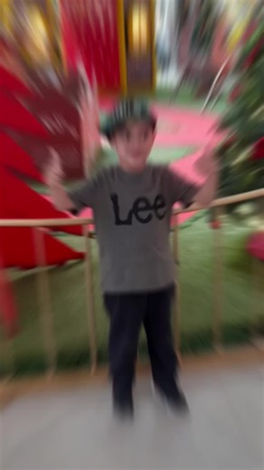 Videos de Edisson Roha (@edisson.roha) con “Feliz Navidad - Sing N Play”