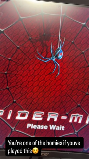 Who’s played the Spider-Man 2002 movie tie in game? I remember being absolutely terrified of those robots in the Oscorp stealth mission😭😭😭 #spiderman #gaming #fyp #tobeymaguire #childhoodmemories