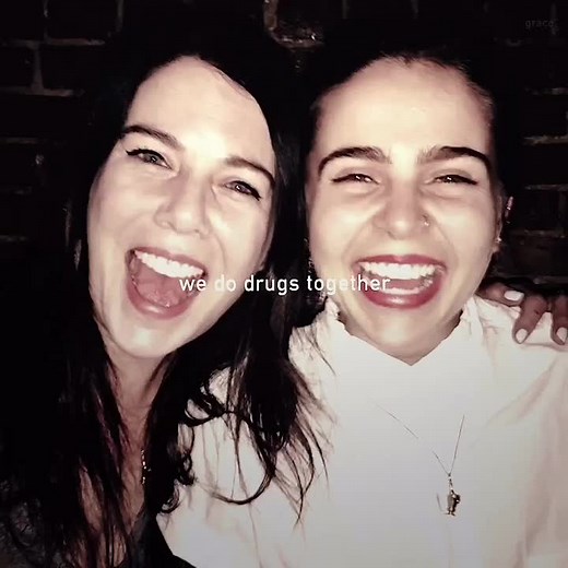 lauren graham friendships: part 1 - mae whitman #gilmoregirls #laurengraham #maewhitman #sarahbraverman #amberbraverman #parenthoodshow