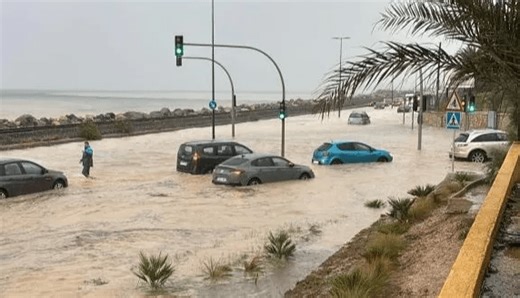 Red weather alert issued for Spain holiday coasts with ‘extraordinary' flooding