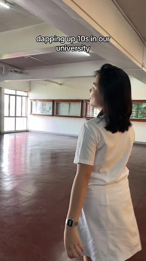 Dabbing Up 10s: University Tutorial & Fun Moments