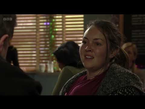Stacey Slater 05/01/2016 (4/6)