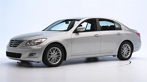 2012 Hyundai Genesis 4-door sedan