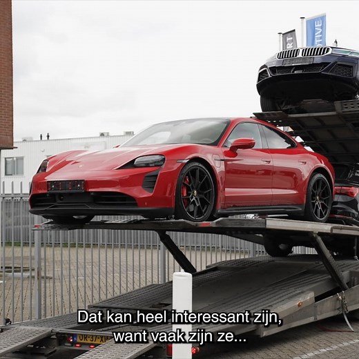 2.7K views · 12 reactions | Een auto importeren uit Duitsland. Dat kan heel interessant zijn, want vaak zijn ze luxe uitgerust voor een hele interessante prijs. Of je bent specifiek op zoek naar een plug-in hybride. In Duitsland een groot aanbod, in Nederland een tekort. 樂 Zondag nemen we een kijkje achter de schermen bij Das Import.  Dat en meer!  RTL7  Zondag 2 november ⏰ 17:30 uur | RTL Autowereld | Facebook
