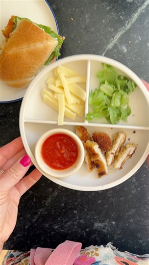 #ad This EPIC Chicken Cutlet Sandwich with Caesar salad and a layer of @colavitausa marinara sauce for extra flavor has been a dinner staple in my family this month. It’s versatile, so everyone can customize it for themselves, and I love it so much that I am actually motivated to make dinner, which is a real win. ⠀⠀⠀⠀⠀⠀⠀⠀⠀ Comment RECIPE to have the full info sent your way including a discount code to shop my favorite Italian pantry staples from Colavita. https://www.yummytoddlerfood.com/favorit