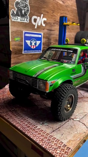 Credits to @fast.rob ・・・ 4 of 4 @prolineracing by the fire 🔥 builds complete. Let’s gooooo @rc.mango @chuenlay_rc_garage @98rcmox @guille_trx4 @crawlersncustoms @Ie_Rc @rockjockrc @nolimits.rc . . . . . . #rockcrawler #rockjockrc #customrc #nolimitsrcclub #scalebuildersguild #compcrawler #teamrockjockrc #holmeshobbies #radiocontrol #rccrawler #proline #rccrawling #reefsrc #scaletrucks #thegoatcrawler #cleanedbysyko #hobby #rccustomwheels #scale #thegoatcrawlers #rcrockcrawler #rockcrawling #sca